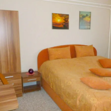 아파트 Spacious In Germany With Garden 레리크
