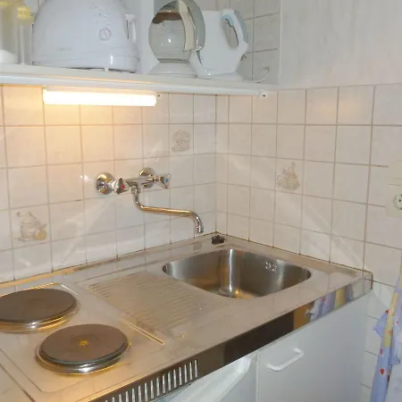 Spacious In Germany With Garden 아파트 *